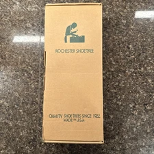 Rochester Shoe Tree Shoe Keepers Cedar Wood Adjustable - Size M