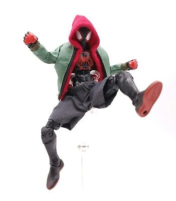 figurine spiderman miles morales