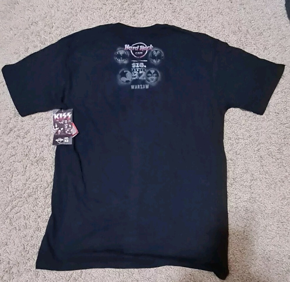 NEW Hard Rock Cafe WARSAW KISS SIG 32 SERIES TOUR Mens Fit NEW Hard Rock Cafe WARSAW KISS SIG 32 SERIES TOUR Mens Fit