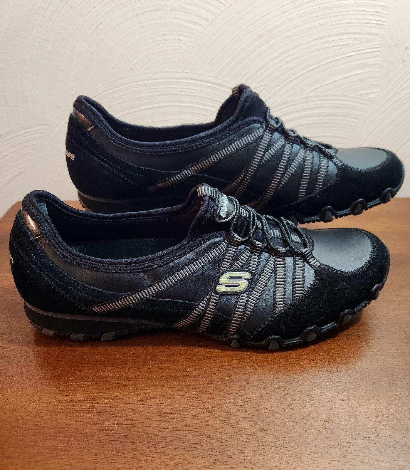 Skechers Womens Dream Come True 21140 Black Bungee Leather Slipon Shoes 9.5 New eBay