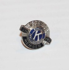 Vintage Kiwanis International 35 Years Member Lapel Pin Badge Award Silver Tone