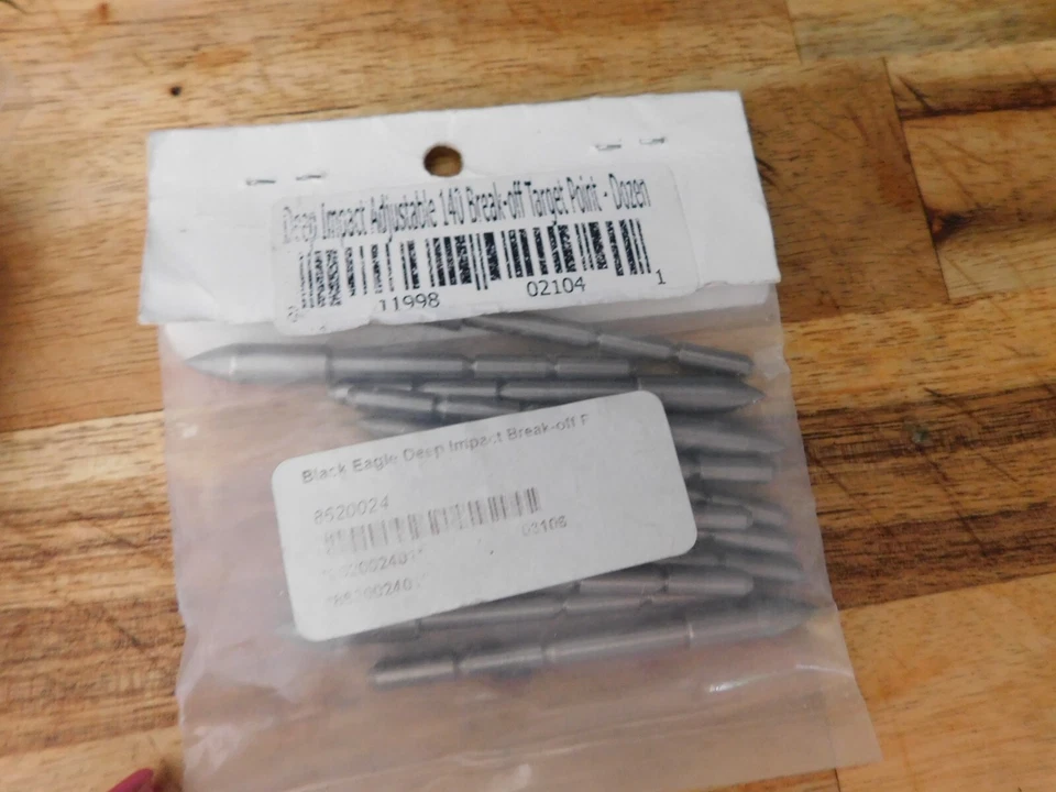 FLECHAS ÁGUILA NEGRA IMPACTO PROFUNDO AJUSTABLE 140 PUNTO OBJETIVO DE RUPTURA .166 Foto 2 de 2