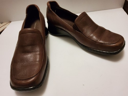 Naturalizer Brown Slip on Leather Loafer Shoes Women's 7.5