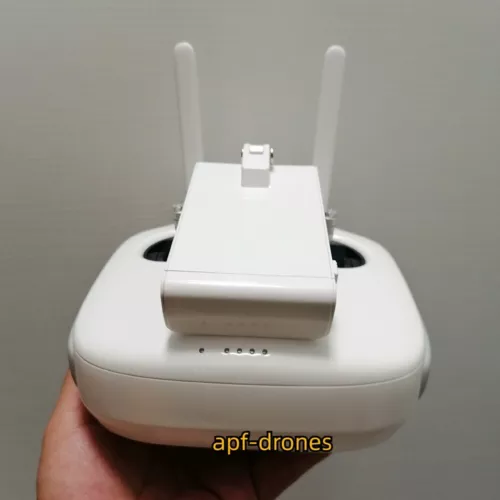 Original Genuine DJI Phantom 4 Transmitter Remote Controller - GL300C - Picture 4 of 7
