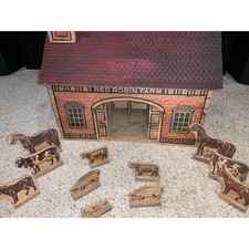 rare antique 1890s Converse Red Robin Farm vintage barn Wood with animals toy