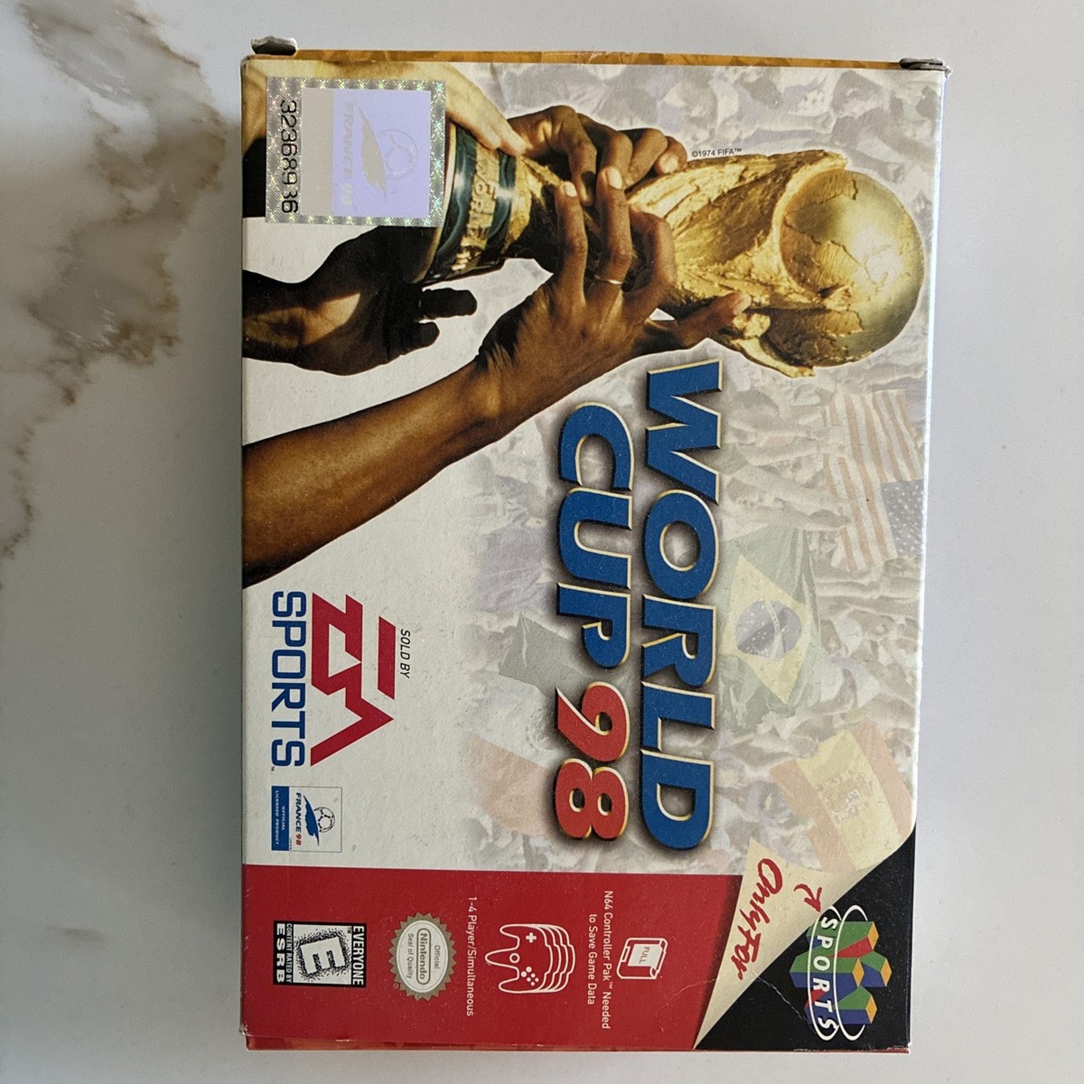 「任天堂64ソフト「ワールドカップフランス'98」動作品1個の出品です。 任天堂64ソフト「ワールドカップフランス´98」動作品1個の出品です。
