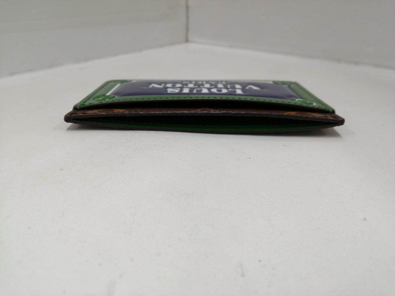 Picture 3 of 5