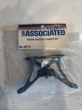 TEAM ASSOCIATED - ASC9572 - REAR SHOCK TOWER B4 9572