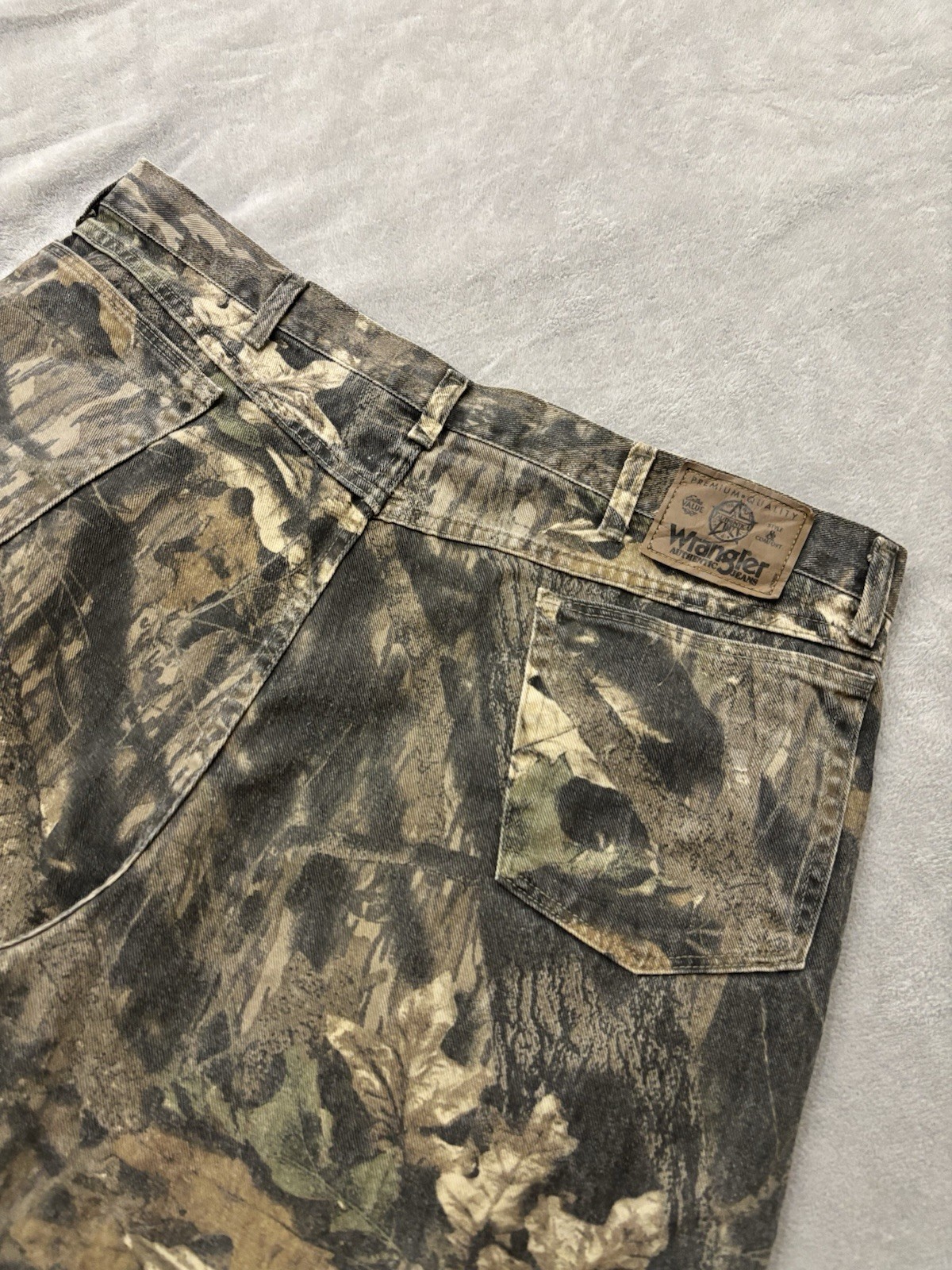 Wrangler jeans mimetici da caccia Made in USA 42x30 denim camouflage