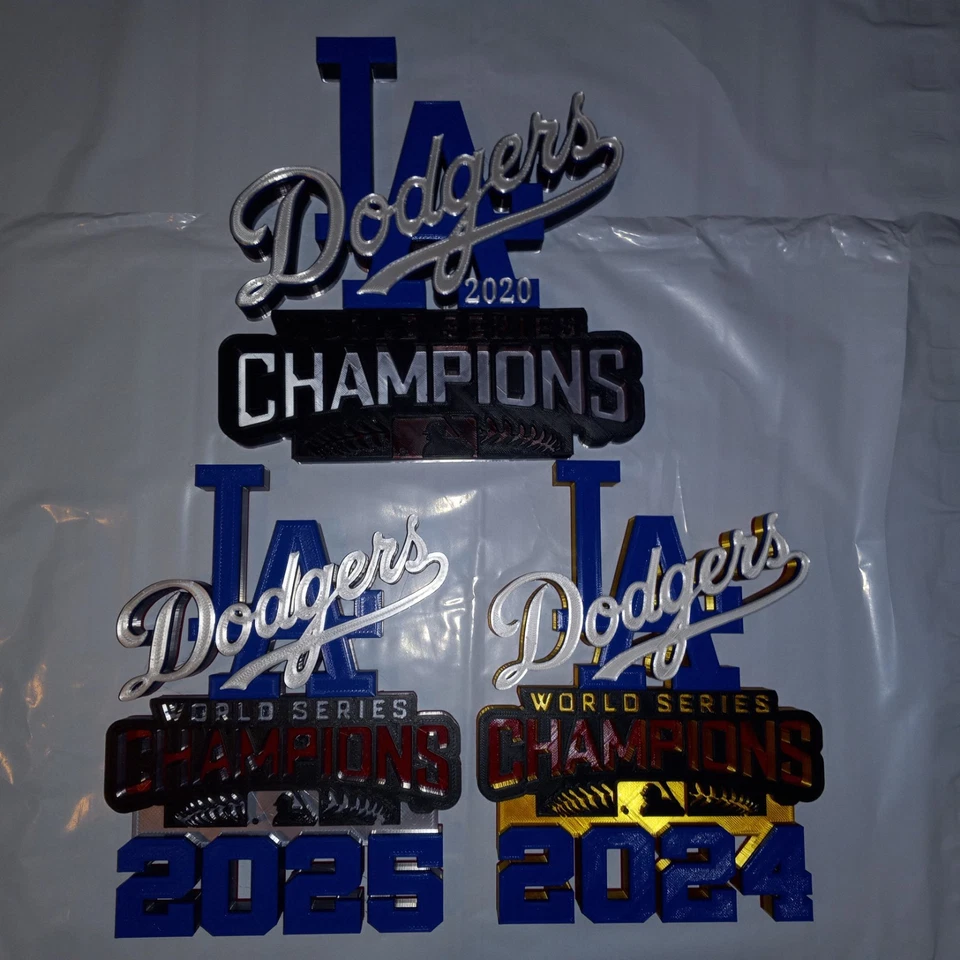 THREE SET 8-Inch LA DODGERS 3D 2020, 2024, 2025 WORLD SERIES CHAMPIONS PLAQUES - Image 3 of 4