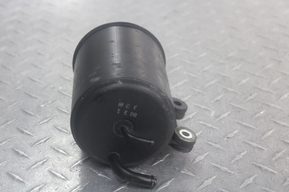 Honda VTX1800N3 2008 EVAP bote de emisiones de carbón 17410-MCV-R40 Foto 3 de 4