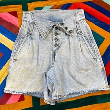 Limited Express Acid Wash Light Blue Button Fly Vintage Mom Jean Shorts Hi Rise