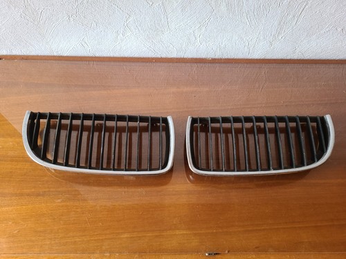 BMW 3er E90 E91 7120007 7120008 Kühlergrill Nieren
