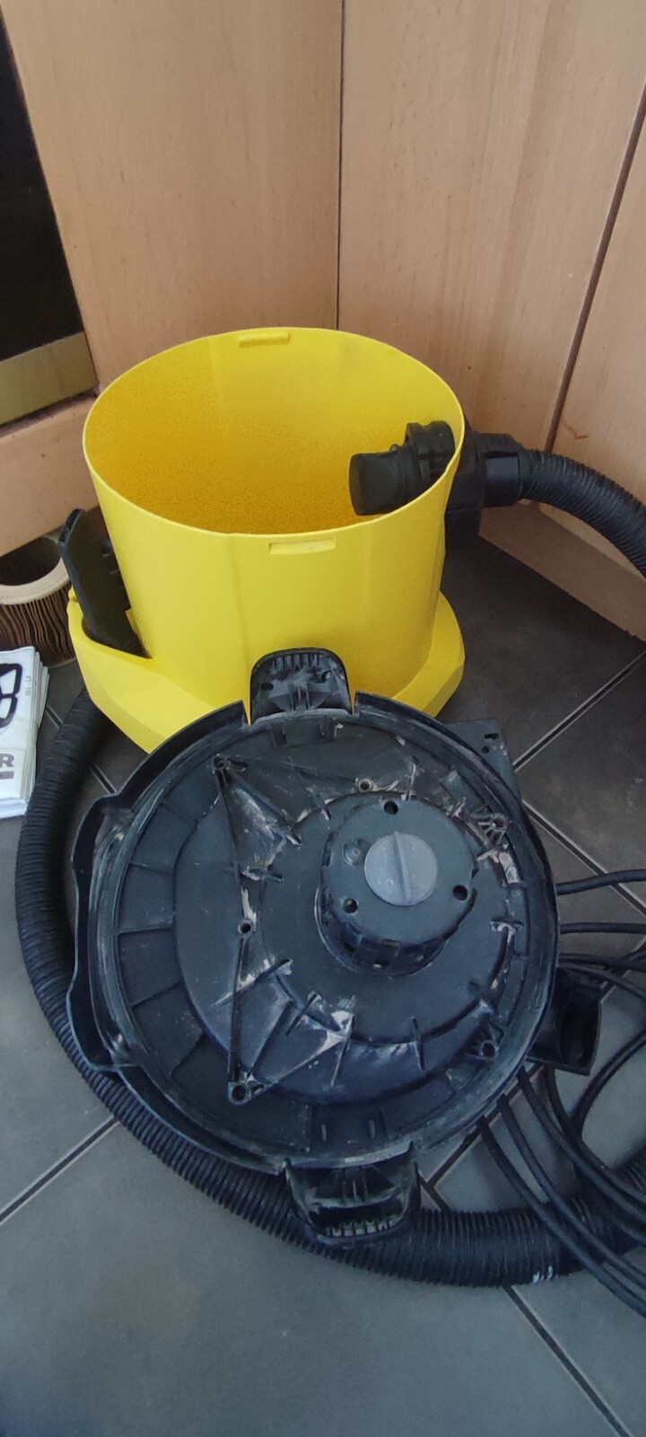 Karcher Wet & Dry Vacuum Cleaner WD 3 P Fully Working eBay