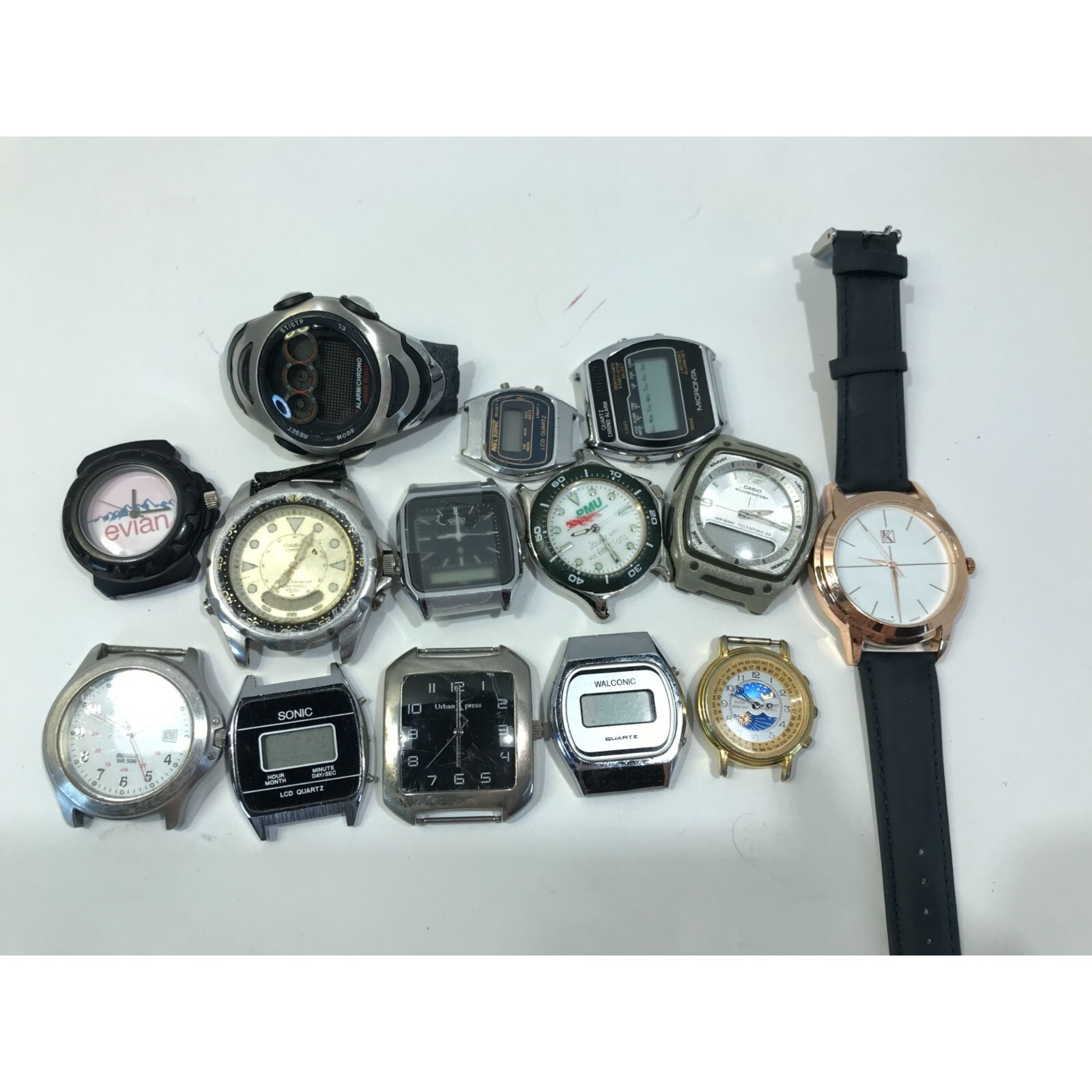 Vintage watch lot, 14 nonworking watches, analog digital, Casio