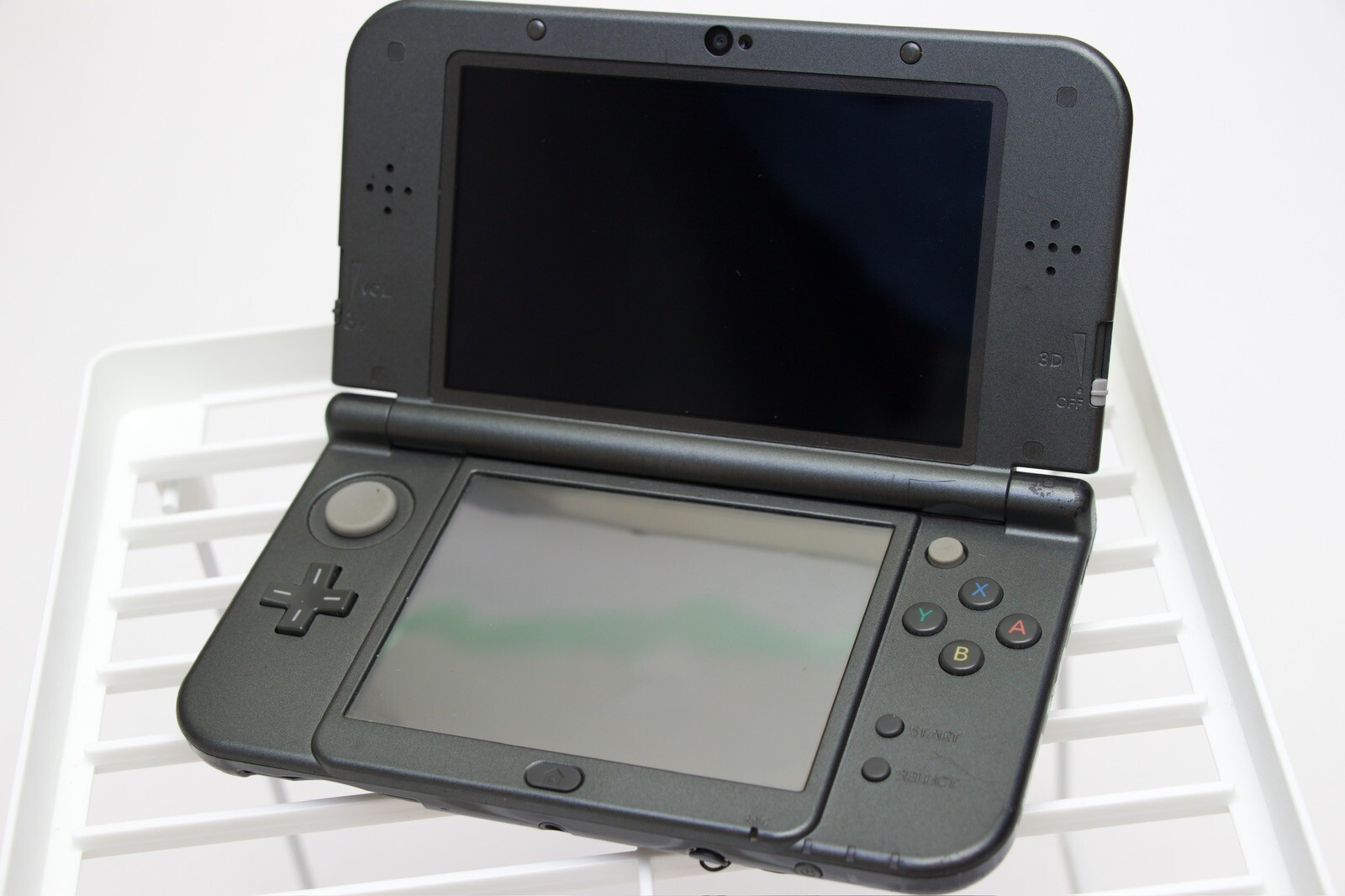 New Nintendo 3DS XL LL Metallic Black Console Stylus Japanese ver