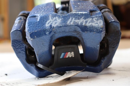 2018-2019 BMW M550I F10 REAR RIGHT SIDE BRAKE CALIPER W/ HOSE OEM - Picture 4 of 10