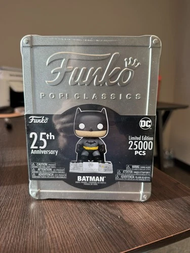 Funk Pop! Anniversary Edition Batman Vinyl Figure
