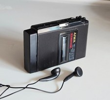 rare AIWA Walkman Compact Cassette player HS-PC202 Dolby B+C fully working