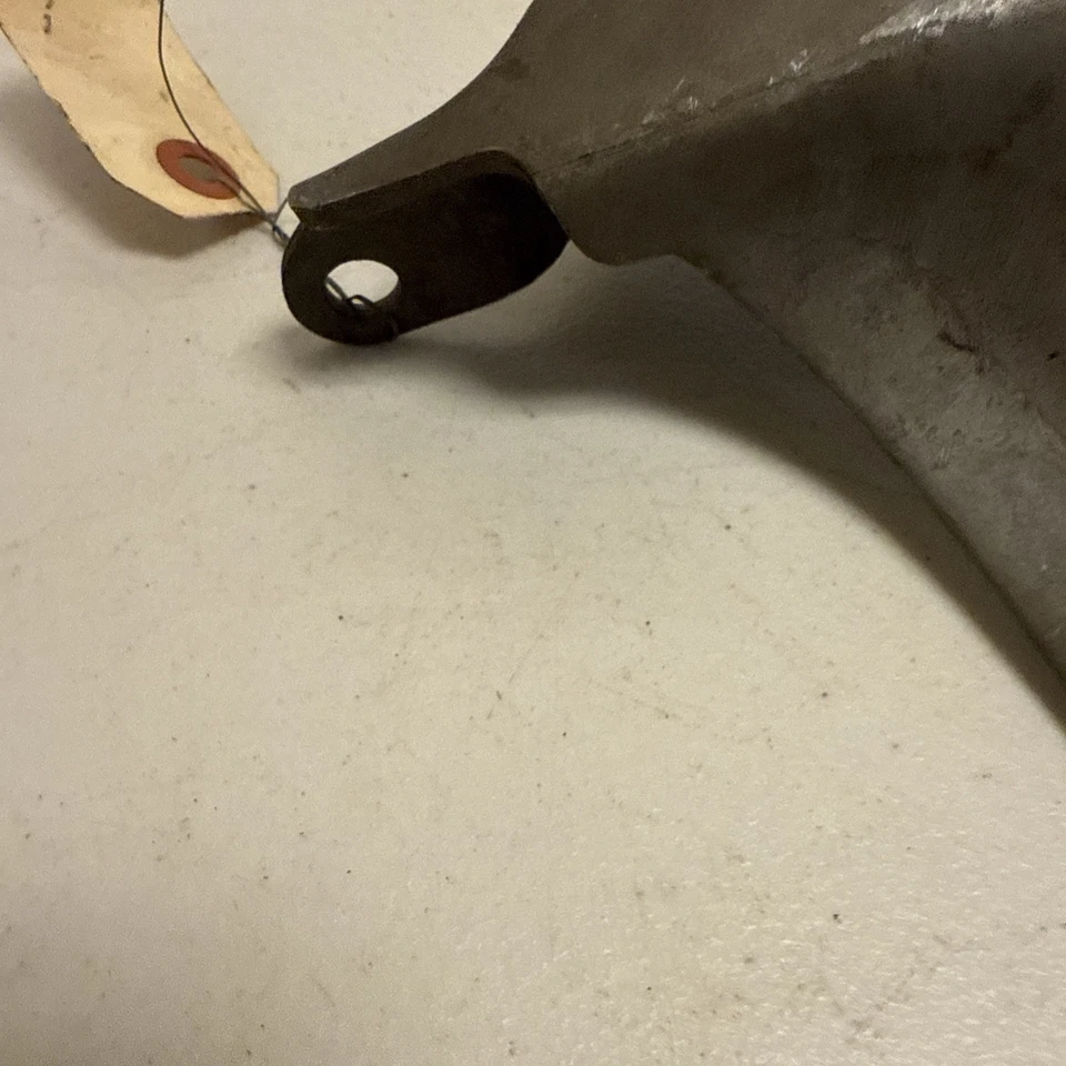 NOS Jeep CJ5 CJ7 1980-1983 4 Cyl Iron Duke ALternator Bracket - Image 3 of 4