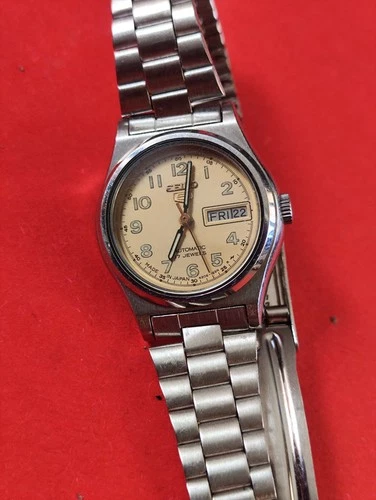 Vintage SEIKO 5 4206-0601 Automatic Ladies Watch _4077