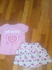 girl 6 tiered heart skort with pink graphic tee
