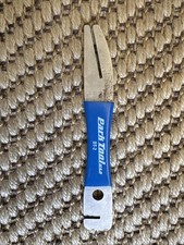 Park Tool DT-2 Disc Brake Rotor Truing Fork