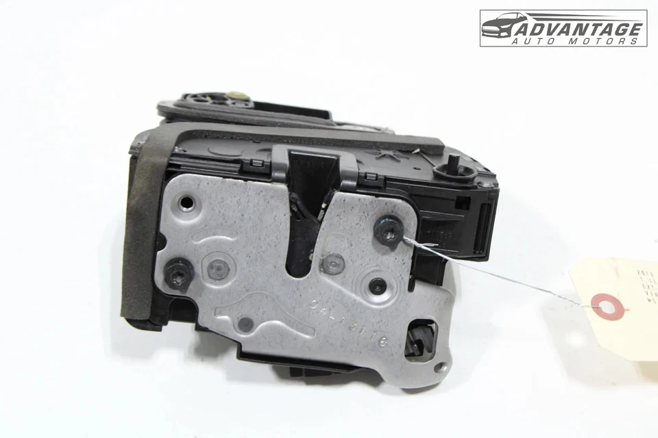2016-2019 CHEVROLET CRUZE SEDAN REAR LEFT SIDE DOOR LATCH LOCK ACTUATOR OEM - Image 4 of 4