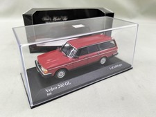 MINICHAMPS RED Volvo 240GL 1986