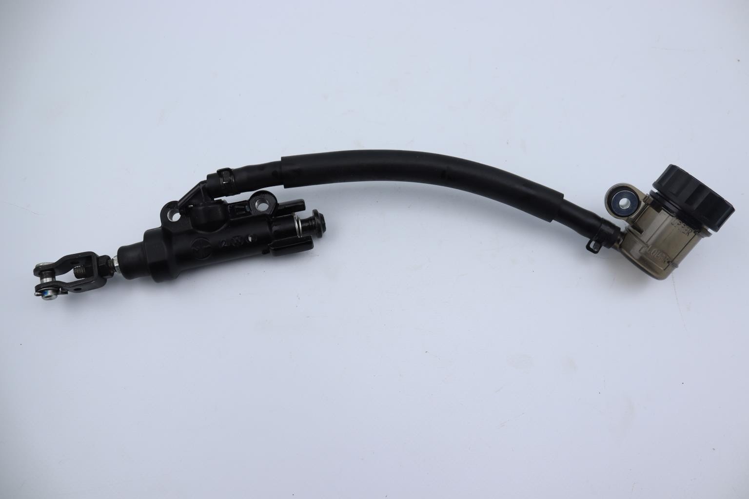 Maitre-cylindre arrière de remplacement pour réparer le frein YAMAHA MT09