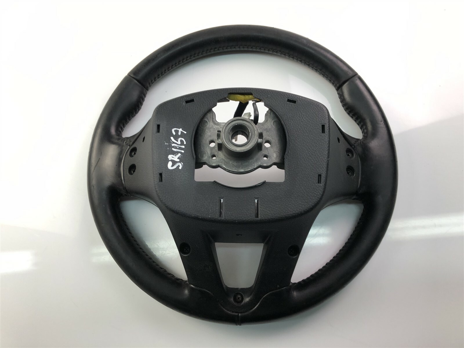 SR1157 HYUNDAI I40 STEERING WHEEL 561003Z212RY eBay