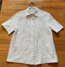 MARTINA VENTI DODICI WHITE EYELET SHORT SLEEVE TOP polka dot button front 48 L