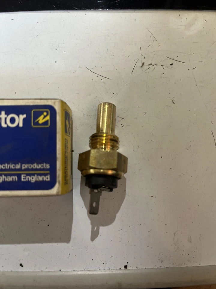 COOLANT TEMPERATURE SENSOR EPS 1830015 P FOR BMW 5.3.7,E28,E30,E21,E12,E23 - Image 2 of 4