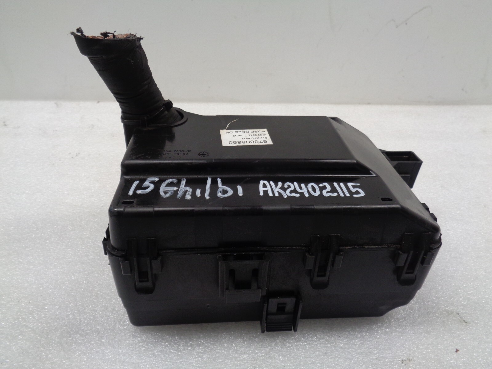 2014-2017 Maserati Ghibli Engine Fuse Box Battery Relay Assembly OEM AK2402115