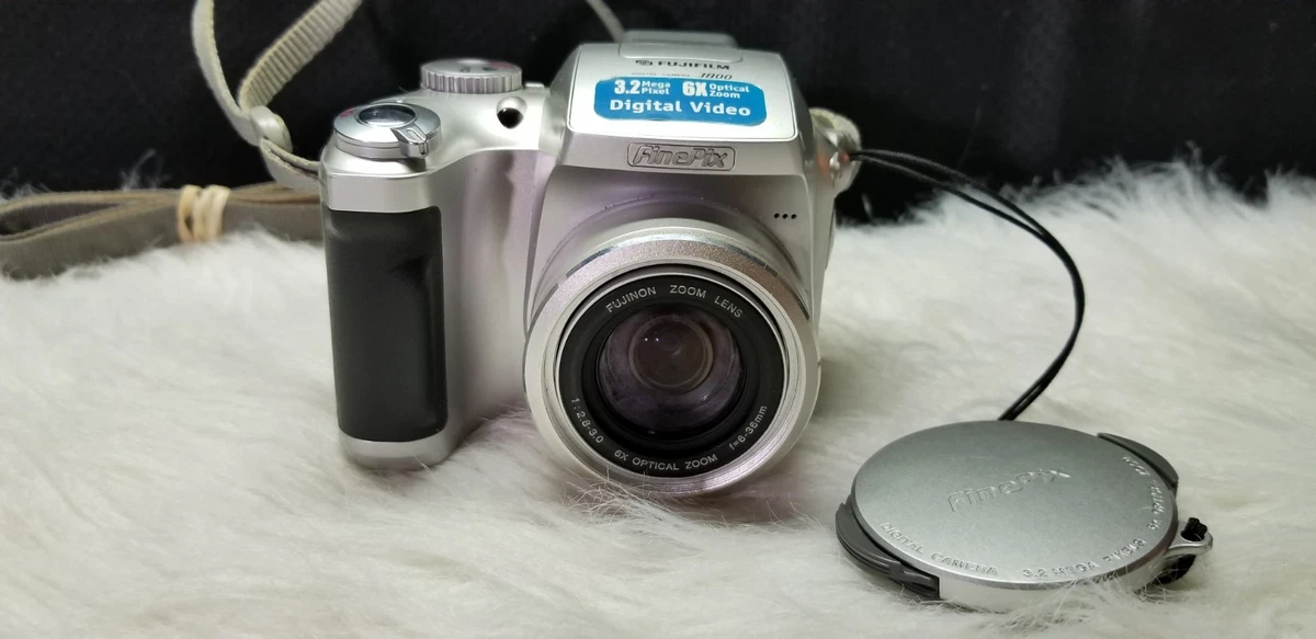 Fujifilm finepix 3800 Camera Bundle blog.knak.jp
