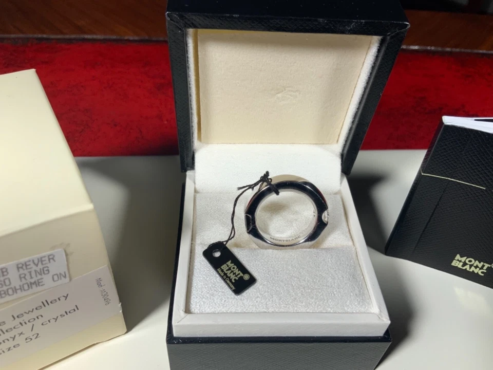 Montblanc Joyería Colección Boheme Anillo Janus con Ónix y Cristal 52 Foto 3 de 4