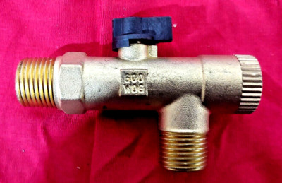 YS61212 1/2'' X 1/2'' BALL VALVE/STRAINER (LOT OF 9)