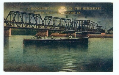 Davenport, Iowa, Moonlight Boat Ride on the Mississippi River (Daven IA 99