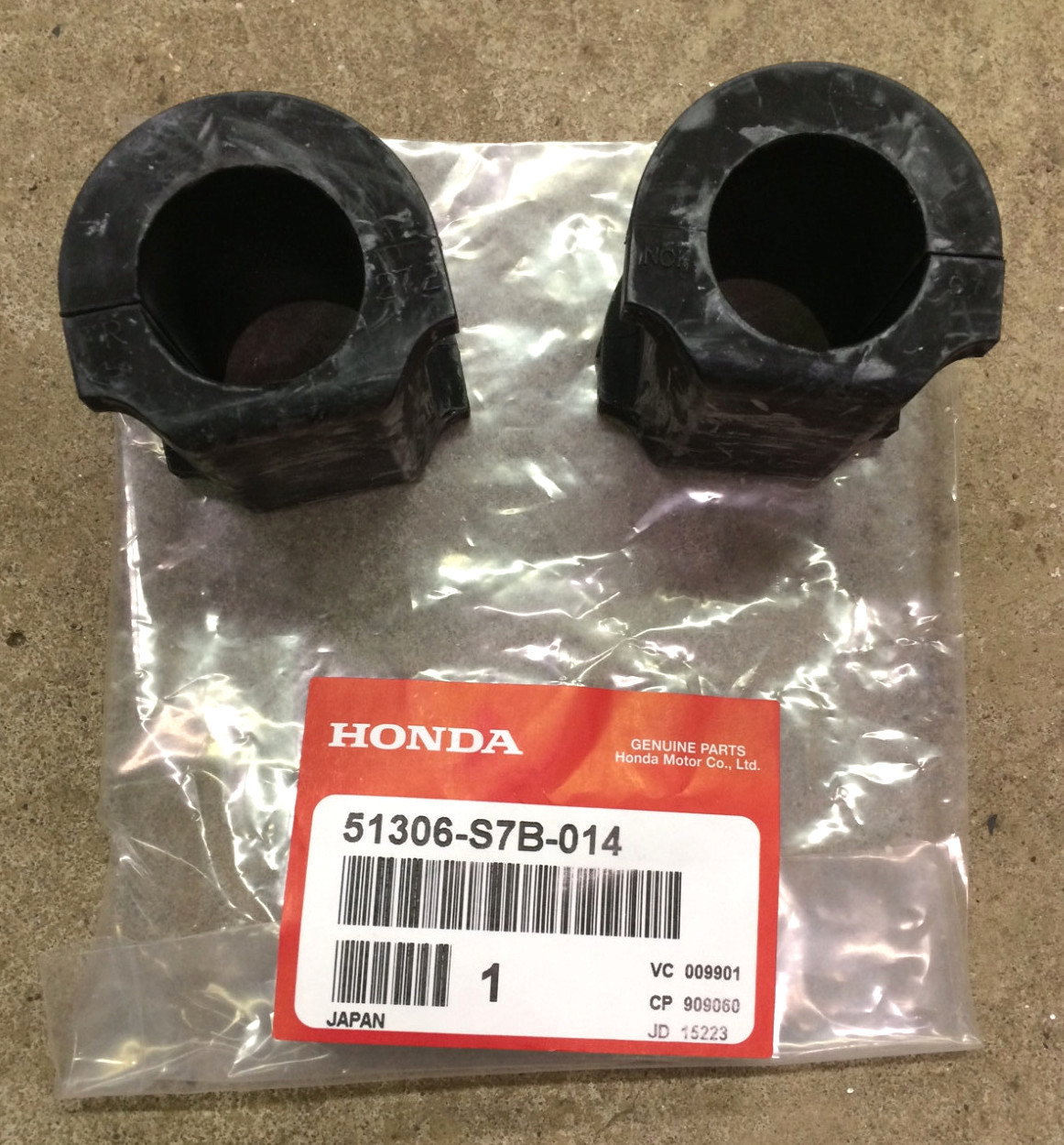 Genuine OEM Honda CRV Front Sway Bar Bushings 2002 2006 Stabilizer