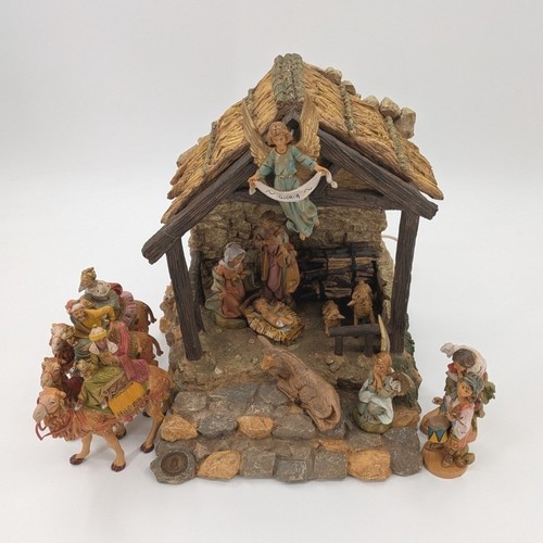 Vintage Fontanini Heirloom Nativity Set Lighted Stable Roman Mixed 13 pieces