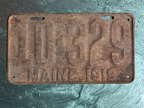 1919 Maine Lincense Plate Tag 10-329 Antique Vintage Rusty Passenger