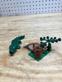 LEGO CITY: Helicopter Pursuit (60067). Complete but used, with manuals.