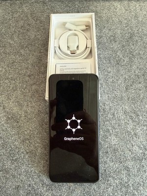 Google Pixel 8 GPJ41 - 128GB - Obsidian (Ohne Simlock) - Grapheneos - Privacy