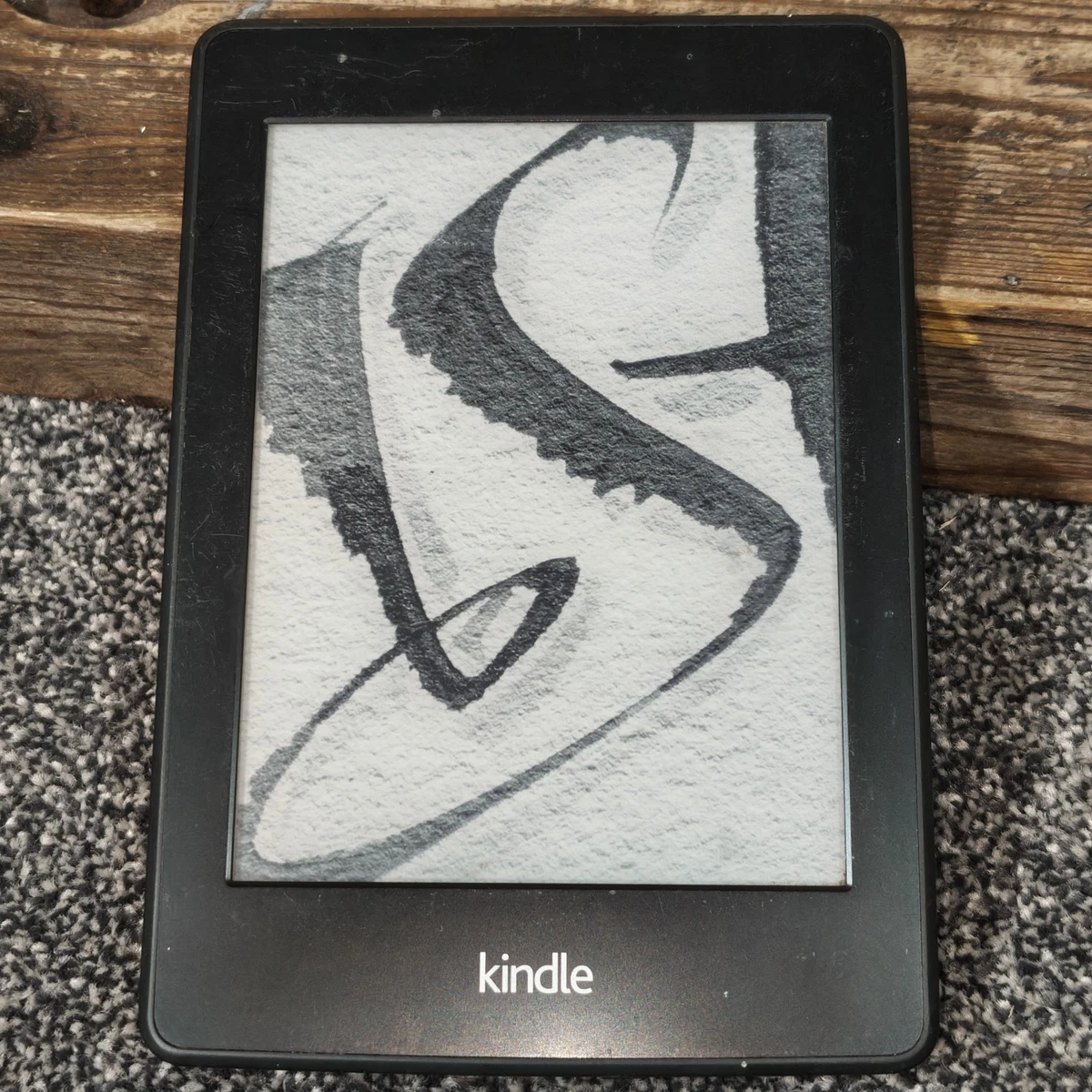 Amazon Kindle Paperwhite (6th Generation) Wi-Fi eBook Readers for