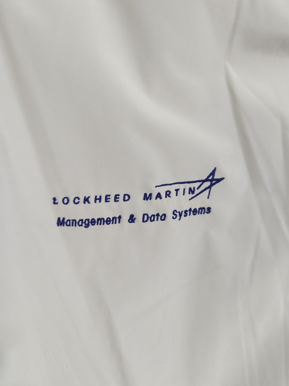 VTG 90's Lockheed Martin Pullover Embroidered Win… - image 3
