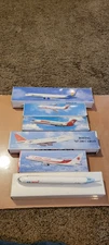 Lot of 6 Commercial Airline Model Kits Airbus 320 757 310 Boeing Delta Airplane 