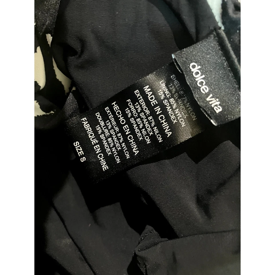 Traje de baño DOLCE VITA Punk Zulú estampado blanco y negro de una pieza pequeño S con tiras Foto 4 de 4