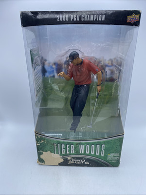 Tiger Woods Upper Deck 2000 PGA Champion ''The Point'' Pro Shots Figure-DMG BOX