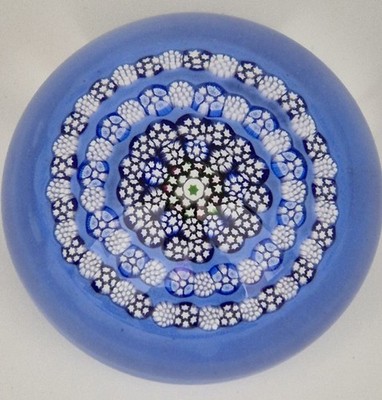 John Deacons komplex konzentrischer Millefiori Briefbeschwerer