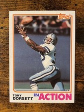 1982 Topps #312 Tony Dorsett In Action Football card Dallas Cowboys
